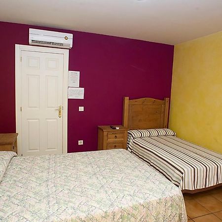 Hostal Velarde Talavera de la Reina Ngoại thất bức ảnh