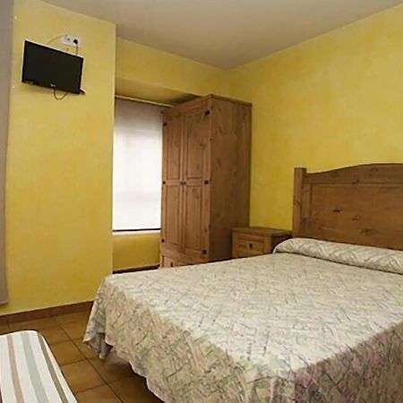 Hostal Velarde Talavera de la Reina Ngoại thất bức ảnh