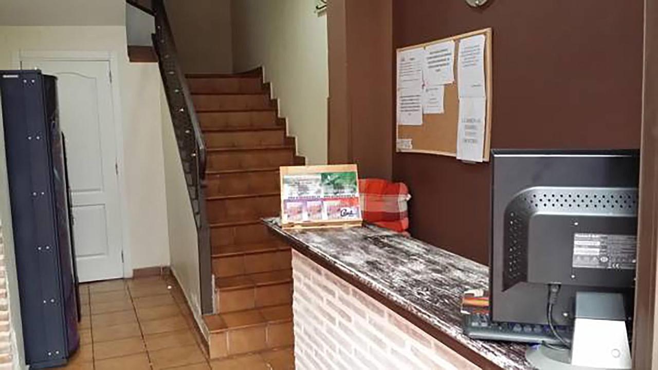 Hostal Velarde Talavera de la Reina Ngoại thất bức ảnh