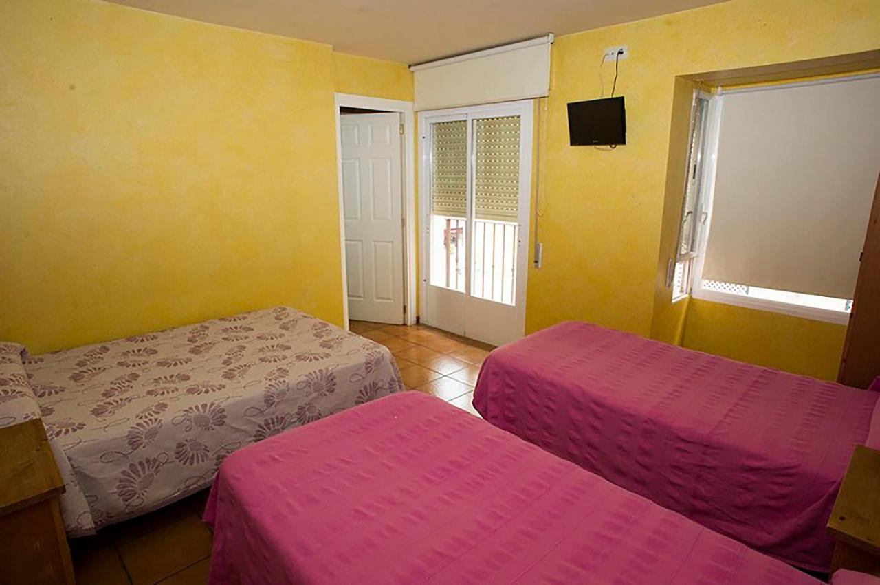 Hostal Velarde Talavera de la Reina Ngoại thất bức ảnh
